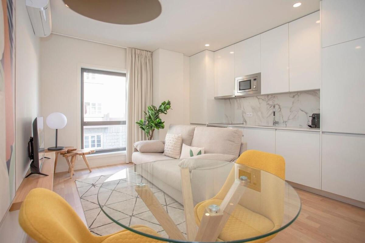 Liiiving In Porto - City Design Apartments Exteriör bild