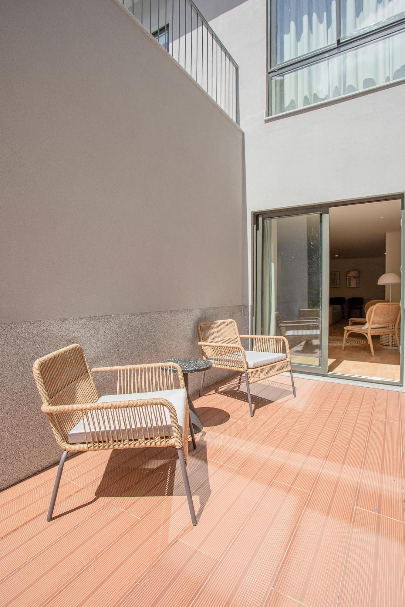 Liiiving In Porto - City Design Apartments Exteriör bild