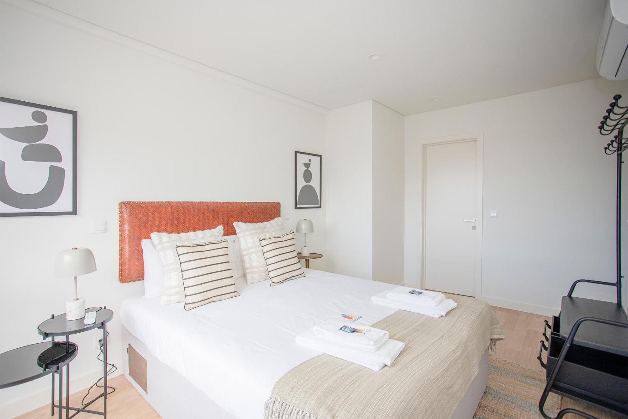 Liiiving In Porto - City Design Apartments Exteriör bild